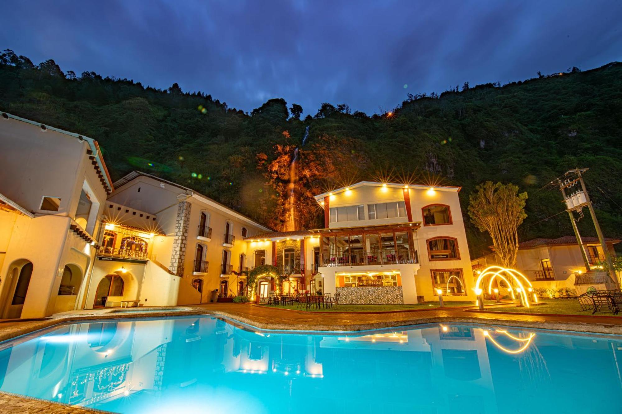 Sangay Spa Hotel بانيوس المظهر الخارجي الصورة